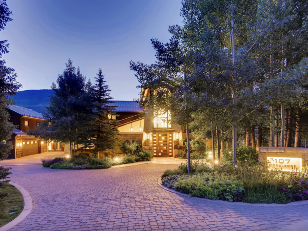 Ski In Ski Out Vail 8 Bedroom Luxury Vacation Home Sleeps 18